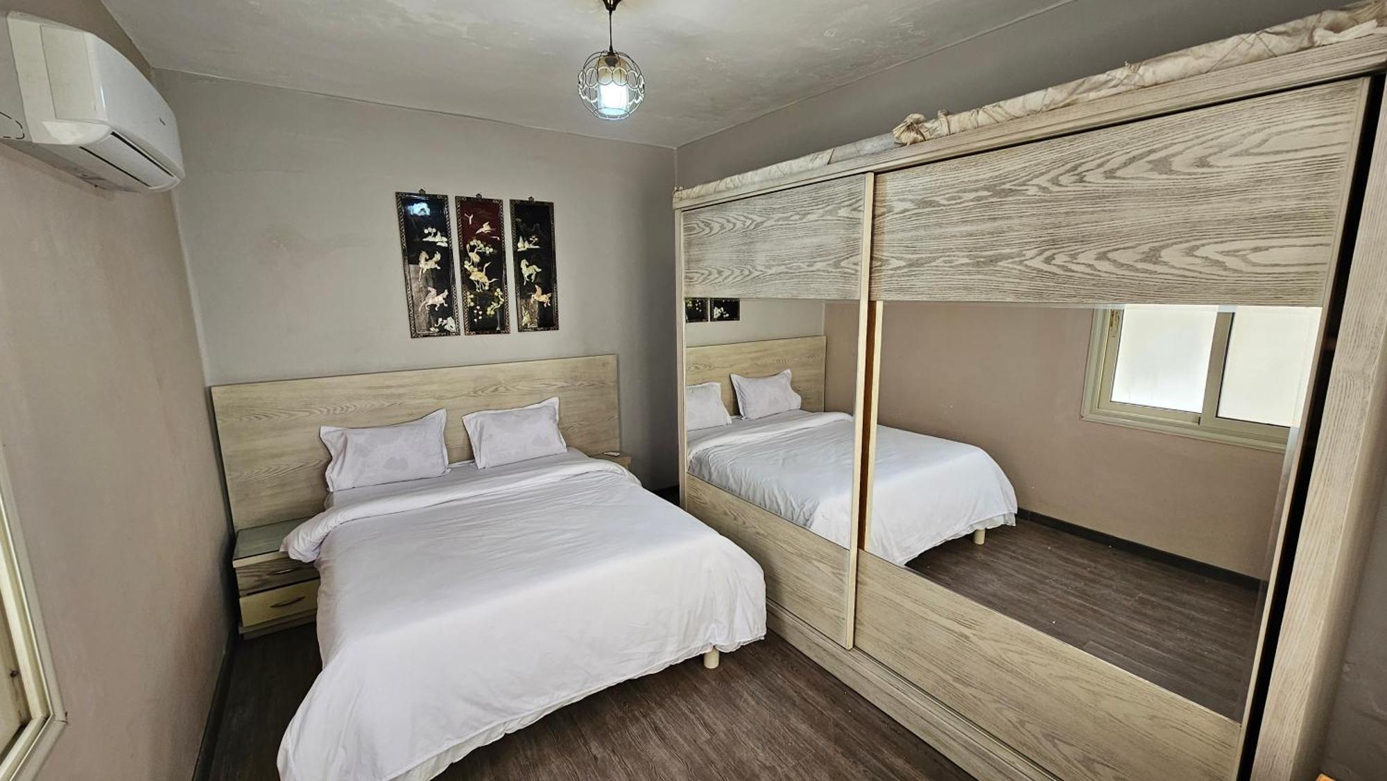 Apartament Simple Sea View - Families Only Alexandria